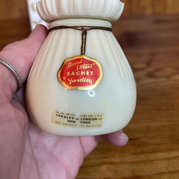 Vintage Sachet by Yardley Bond Street London New York 1 1/4 oz, Vintage Yardley - Picture 4 of 6